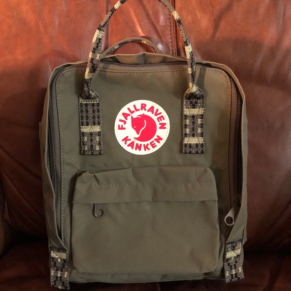 Fjallraven Kanken Mini Backpack